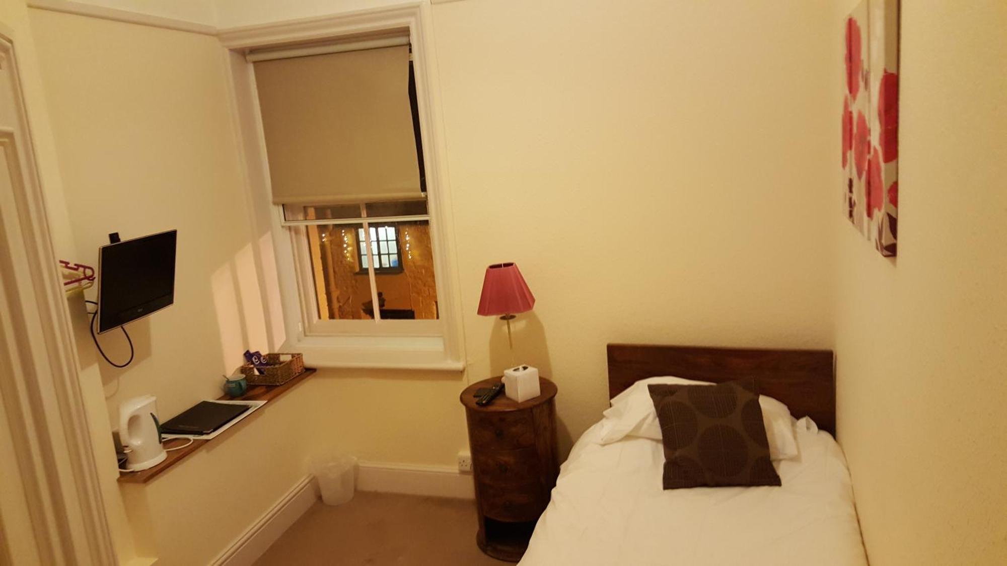 The Dolphin Hotel Wincanton Habitación foto